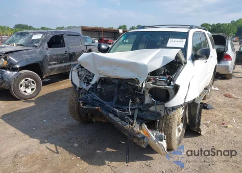 2008 Toyota 4Runner Sr5 V6 z USA, uszkodzony, nr VIN JTEBU14R38K011842